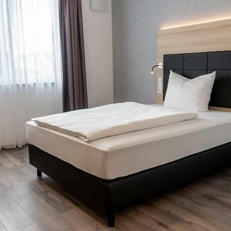 Schlafplatz 3* רודגאו