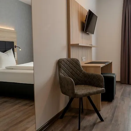 Schlafplatz 3* Rodgau