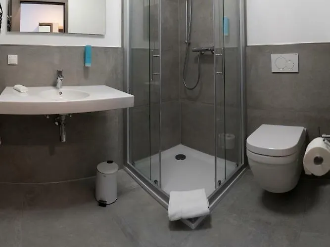 Schlafplatz 3* رودغاو